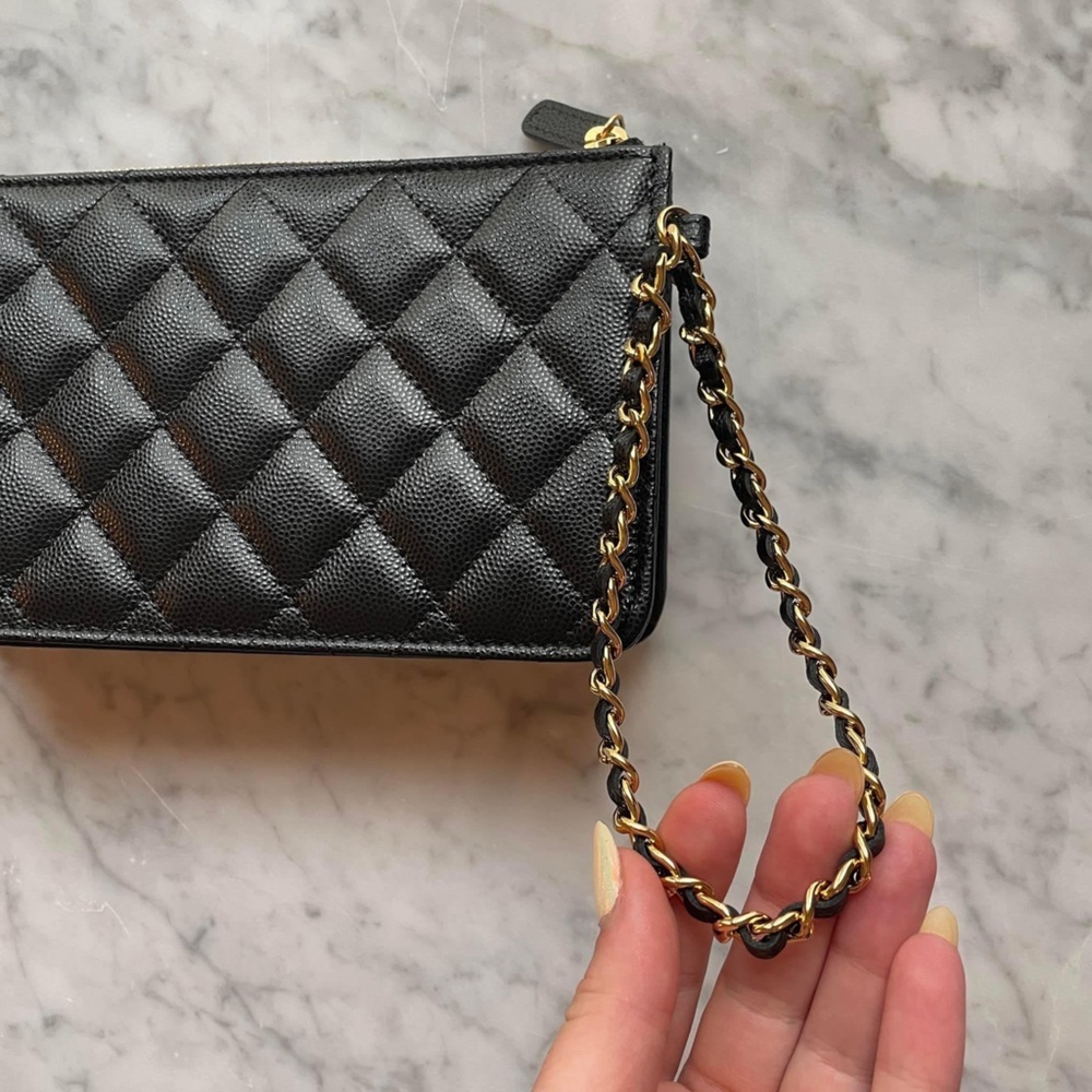 Authentic Chanel Black Caviar Leather CC clutch bag - Picture 5 of 7